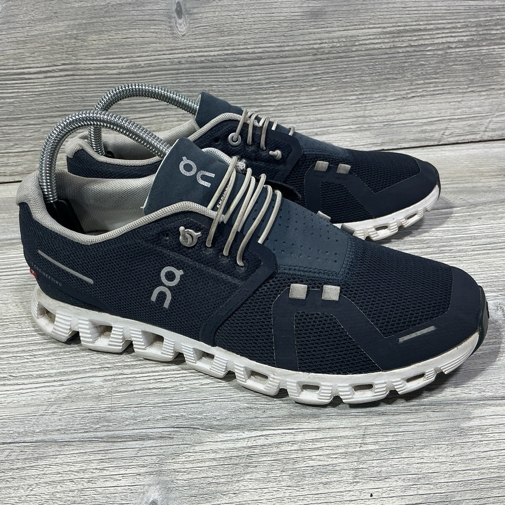 On Cloud 5 Swiss Engineering 59.98816 Mens Size 7.5 Shoes Blue Athletic Shoes